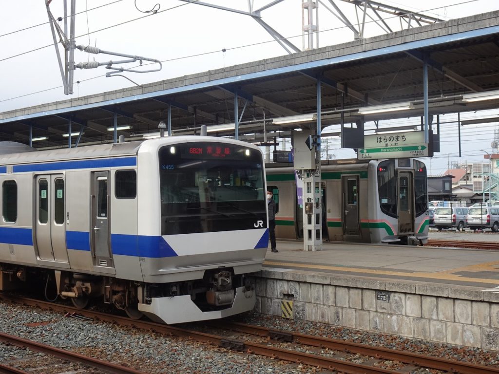 原ノ町駅のE721系とE521系
